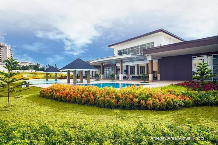 Smdc Tagaytay Taal Lake Condo Cook Netflix No Balcony No Free Parking Tagaytay City Zewnętrze zdjęcie