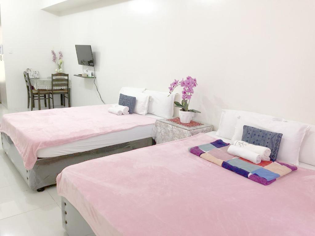 Smdc Tagaytay Taal Lake Condo Cook Netflix No Balcony No Free Parking Tagaytay City Zewnętrze zdjęcie