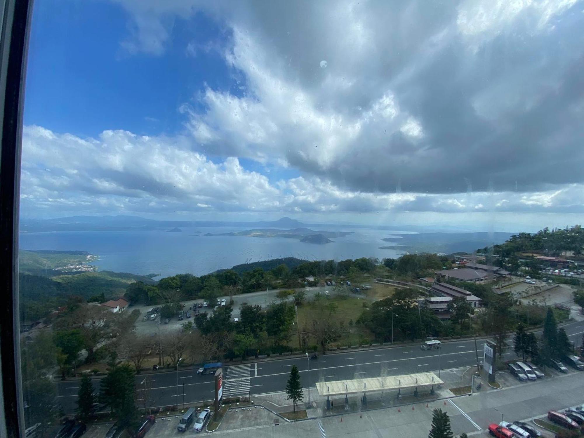 Smdc Tagaytay Taal Lake Condo Cook Netflix No Balcony No Free Parking Tagaytay City Zewnętrze zdjęcie