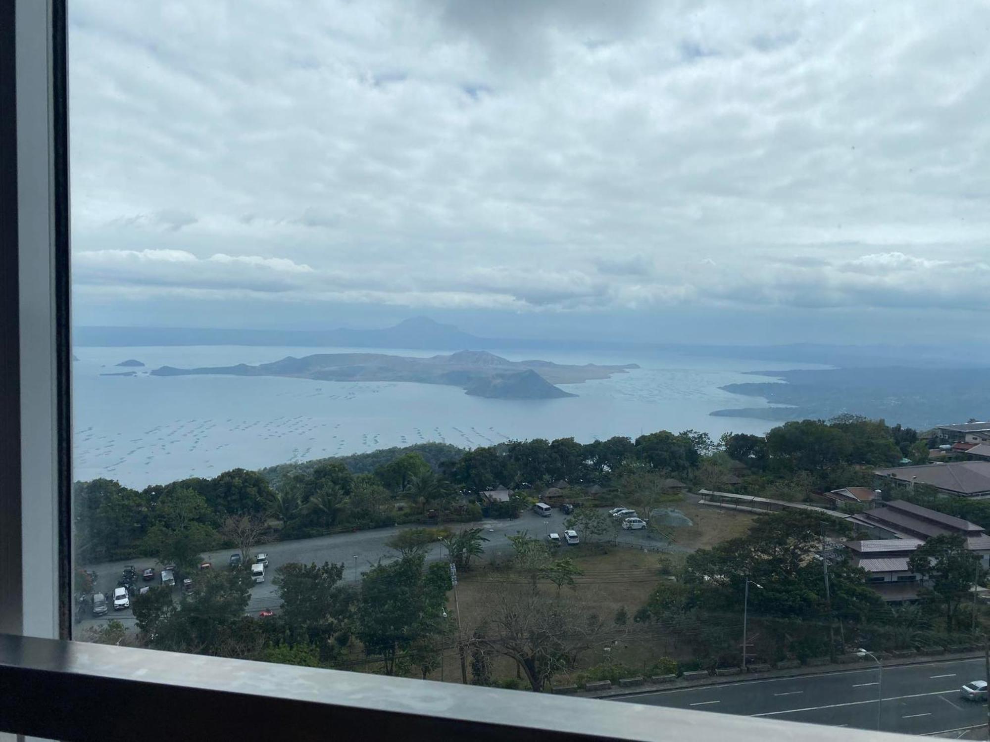 Smdc Tagaytay Taal Lake Condo Cook Netflix No Balcony No Free Parking Tagaytay City Zewnętrze zdjęcie